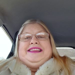 Meet your Posher, Carol